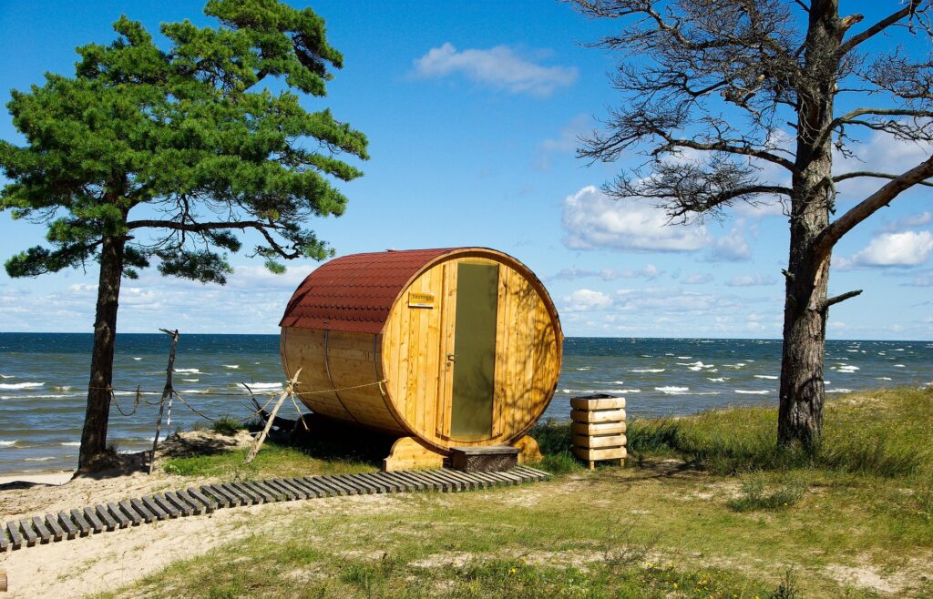 Sauna and Cold Plunge. picture of a sauna near the sea