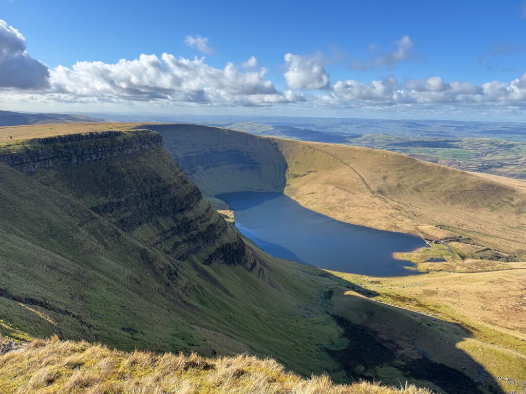 picture of lake in Brecon Beacons - corporate wellness events